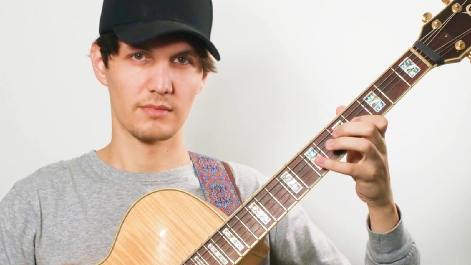 Essential Guitar Licks Pickup Music